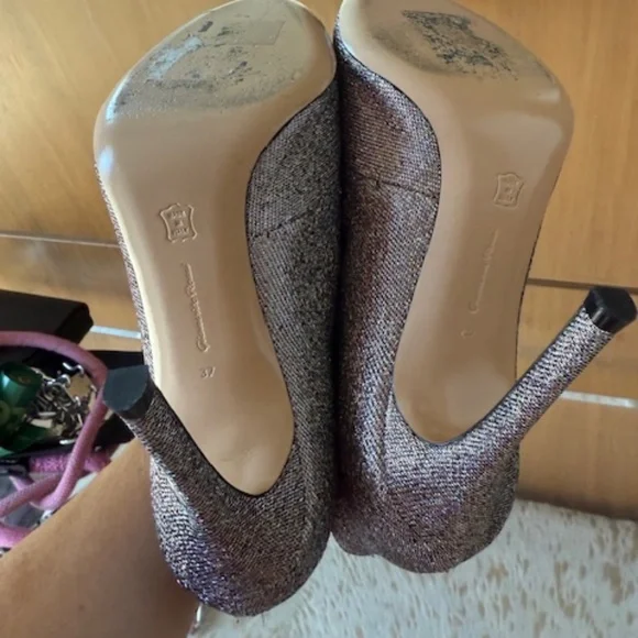 Virtually New Gianvito Rossi Iridescent Silver Peep Toe Booties - Size 37 - Picture 7 of 7